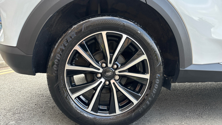 Ford Puma 1.0 EcoBoost Hybrid mHEV Titanium 5dr Petrol Hatchback